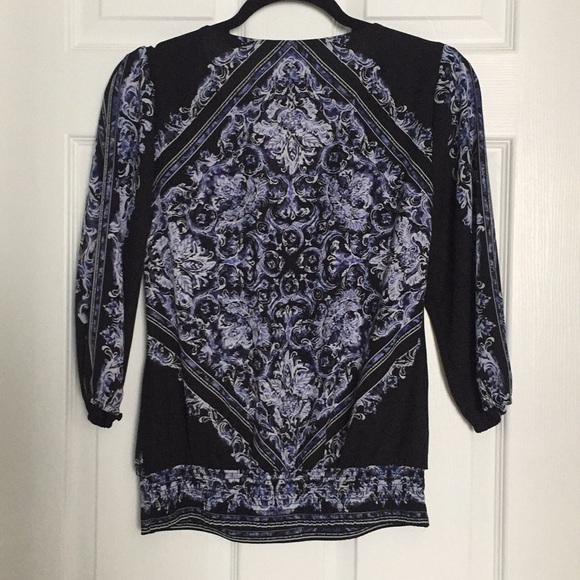 White House Black Market Blouse - Picture 6 of 8